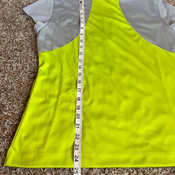 Womens Golf Outfit Top and shorts - Picture 8 of 8